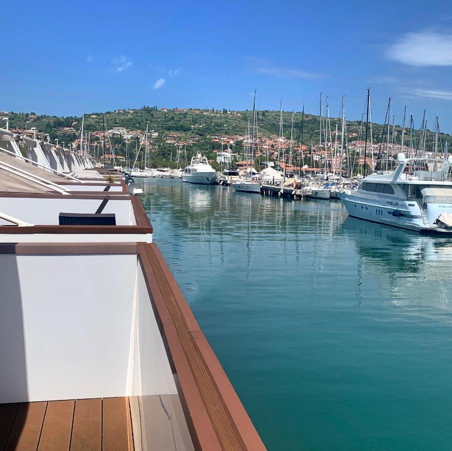 Bonita Houseboat Apartment Portorose Εξωτερικό φωτογραφία