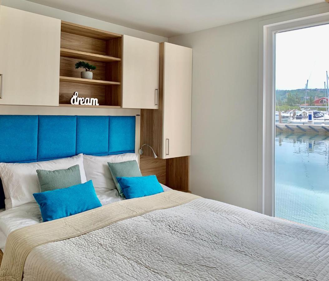 Bonita Houseboat Apartment Portorose Εξωτερικό φωτογραφία